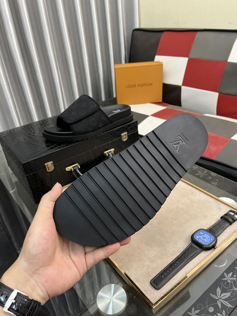 Louis Vuitton Slippers